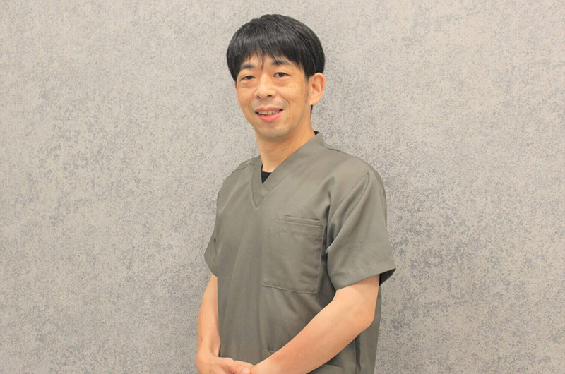 歯科医師：内田 正彦